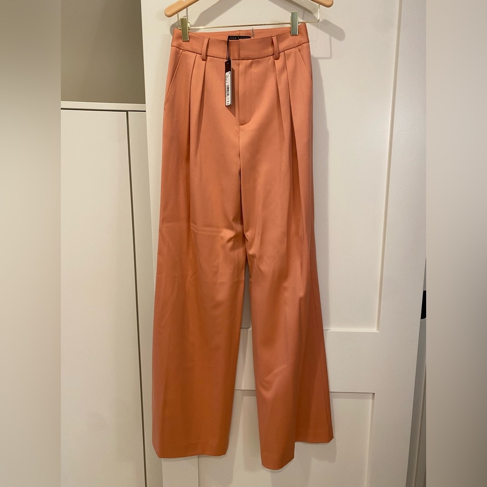 Alice + Olivia Rose Pants NWT
